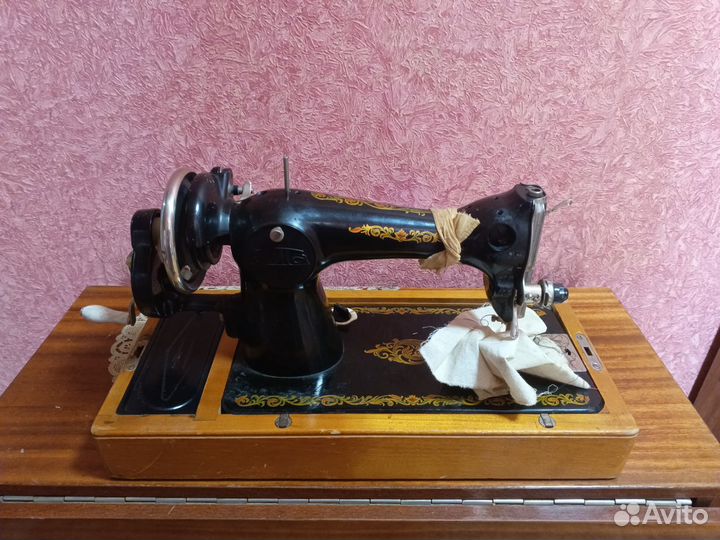 Швейная машинка подольск ручная СССР