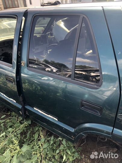 Стекла на 4.3 GMC Jimmy /Chevrolet Blazer 95-05г