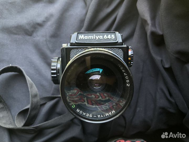 Mamiya M645 Среднеформатная (6x4.5)
