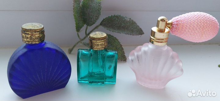Три флакончика винтаж