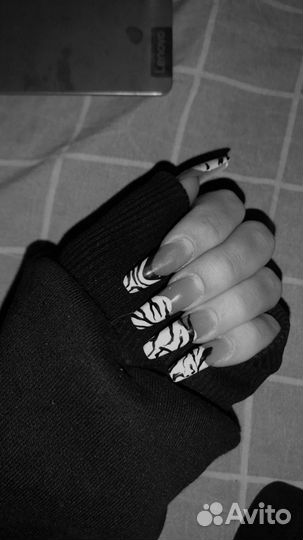 Наращивание ногтей