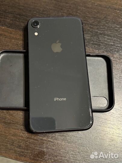 iPhone Xr, 64 ГБ