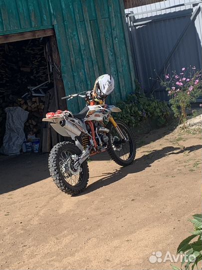 Продам regulmoto athlete 250