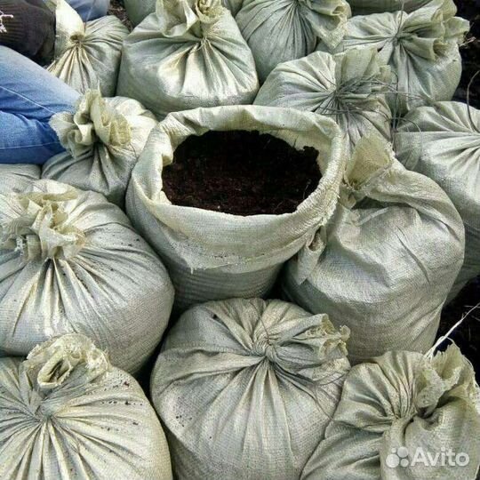 Навоз в мешках