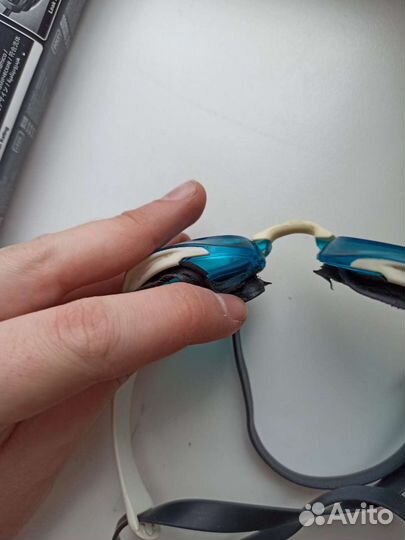 Очки для плавания