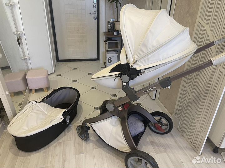 Прогулочная коляска Hot Mom