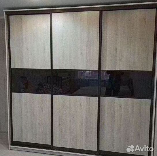 Шкаф купе зеркальный