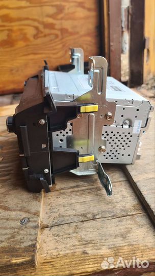 Головное устройство toyota rav4