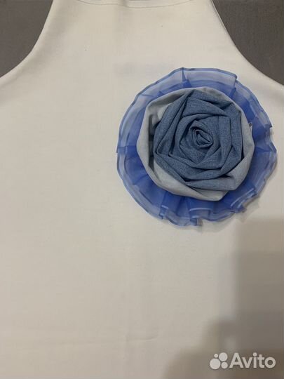 Брошь ручной работы из джинсы