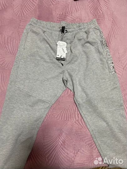 Мужская футболка брюки штаны