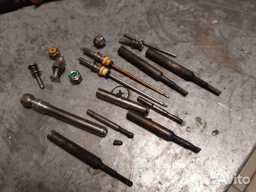 Удаление свечей накала, форсунок