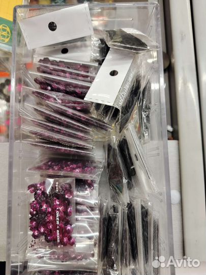 Пайетку в виде цветка