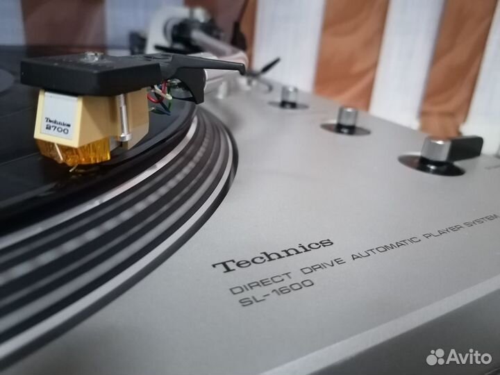 Technics SL-1600