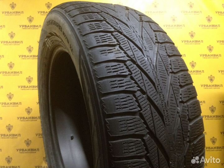 Nokian Tyres Hakkapeliitta R2 SUV 235/60 R18