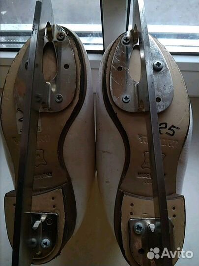 Коньки профессиональные 19 см