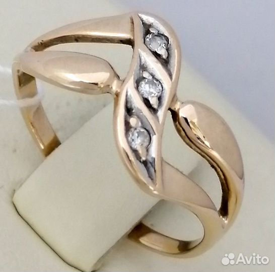 Кольцо / размер 16 / 1,51г / Золото585 / фианиты круглые