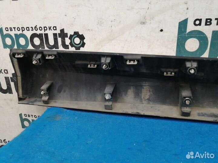 Накладка на дверь передняя левая 80871-9UA0A