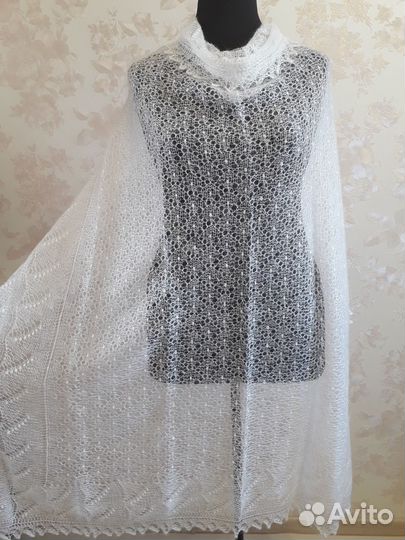 Пуховый платок паутинка