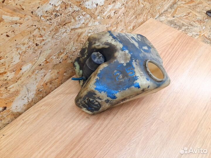 Бачок омывателя BMW E36