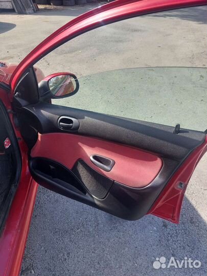 Дверная карта Peugeot 206