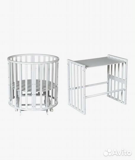 Детская кроватка-трансформер с маятником