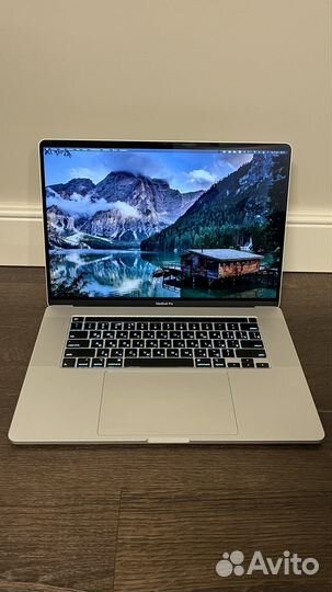 Apple macbook pro 16 2019 i9 16Гб