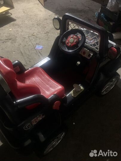 Детский электромобиль