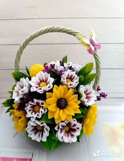 Букет из мыла с подсолнухами