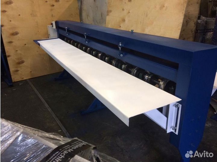 Станок для нанесения ребер жесткости