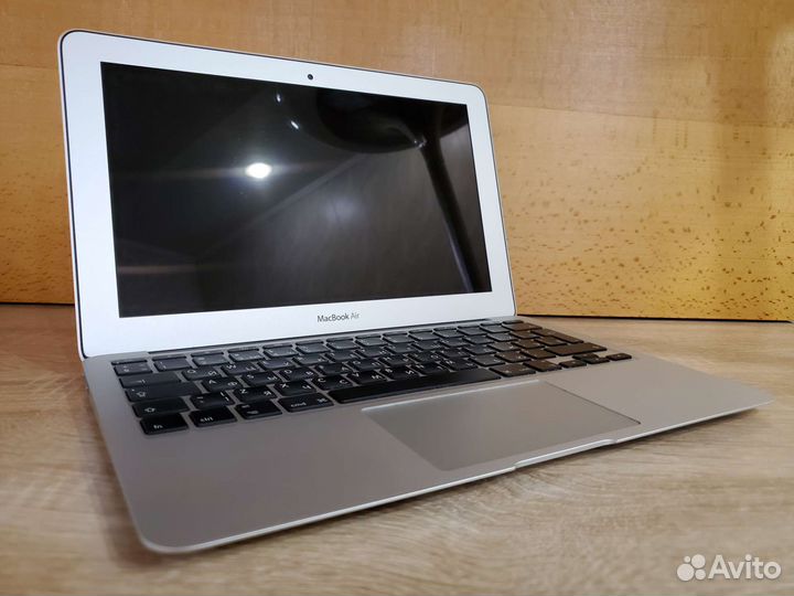 Apple MacBook Air 11