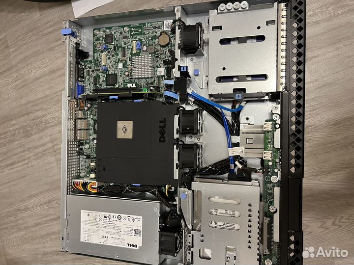 Сервер Dell PowerEdge R210