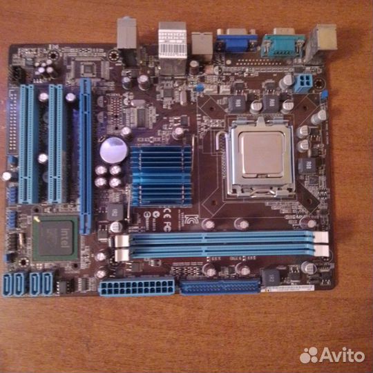 Материнская плата с процессором