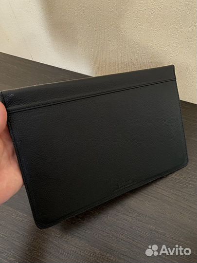 Кожаный чехол для ноутбука