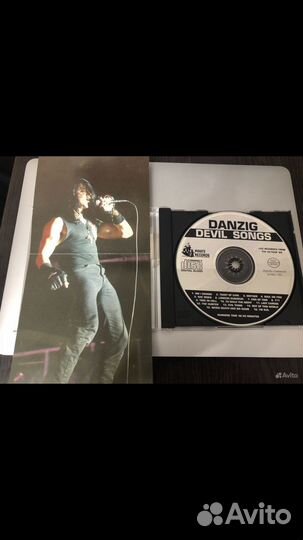 20 дисков цена за все + 2 книги