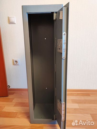 Оружейный сейф бу