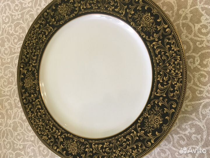 Столовый сервиз на 12 персон