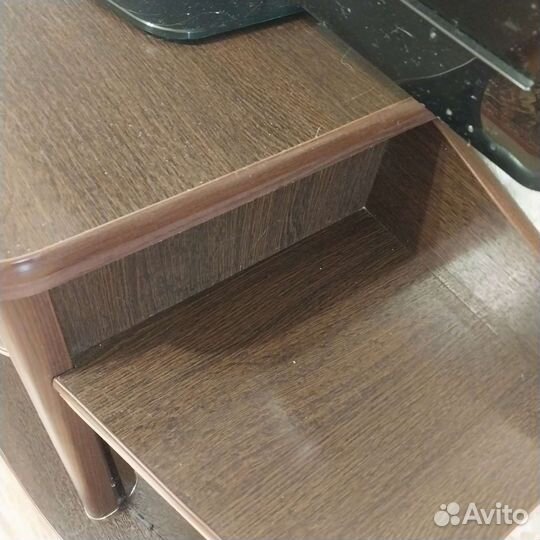 Тумба под телевизор