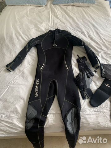 Гидрокостюм Subgear и набор для дайвинга