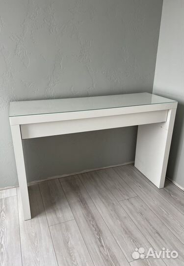 Столик туалетный IKEA мальм икеа