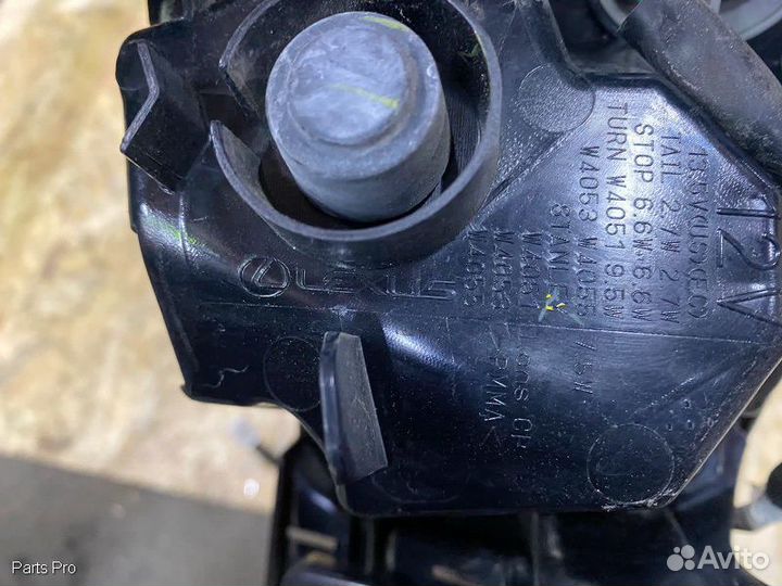 Оптика задняя правая в крыло Lexus NX Z10