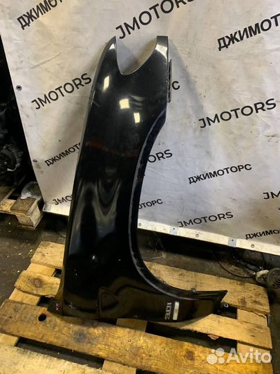 Правое переднее крыло бмв Х5 Е53 BMW X5 E53