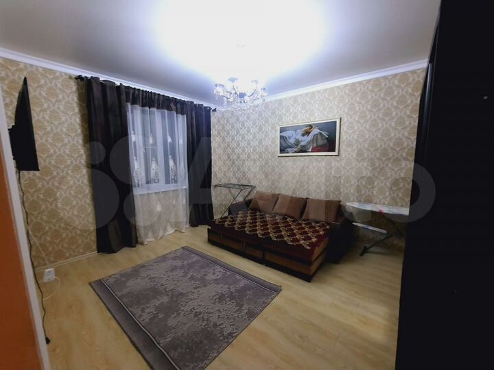 1-к. квартира, 40 м², 1/4 эт.