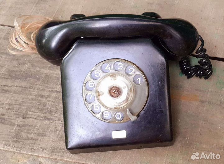 Старый телефон СССР