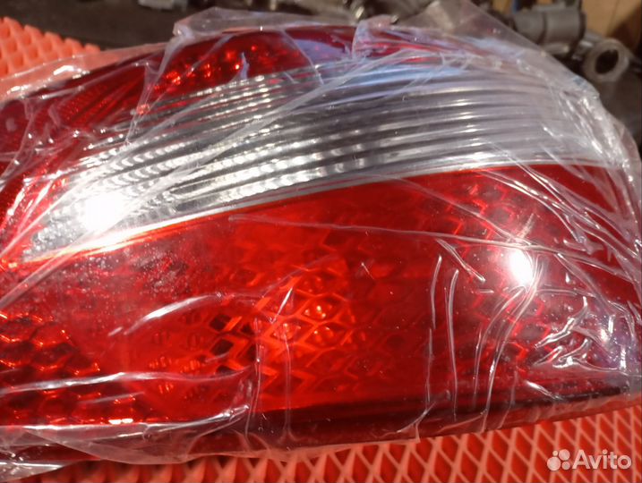 Фонарь задний левый кия Рио 3
