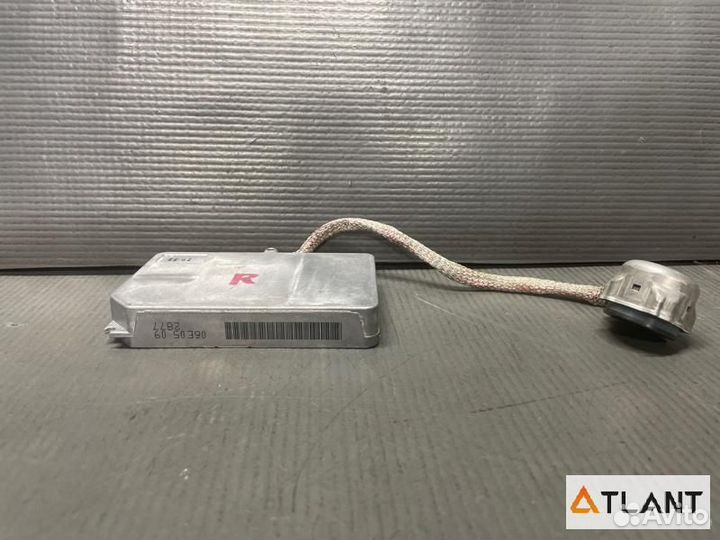 Блок ксенона toyota alphard