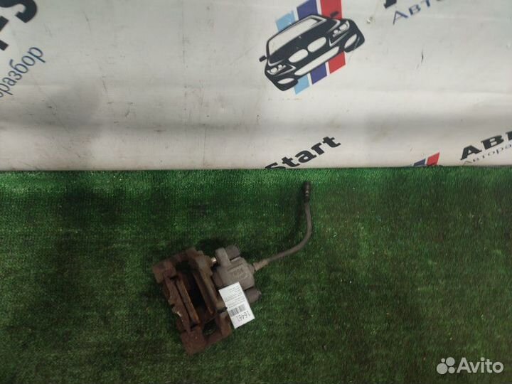 Суппорт тормозной задний левый Bmw 116I F20