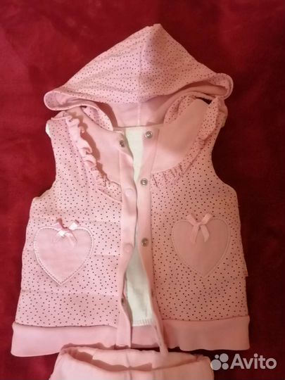 Жилетка и штаны для девочки