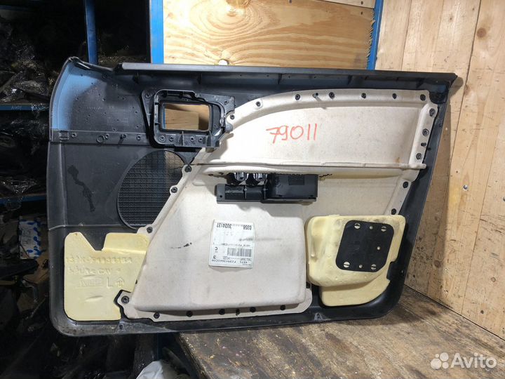 Обшивка передней левой двери Ford Mondeo 3 79011