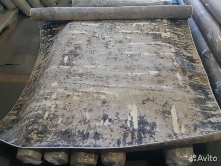 Ковер новый