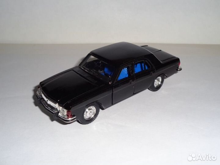 Газ-3102 Волга чёрная модель автомобиля 1:43